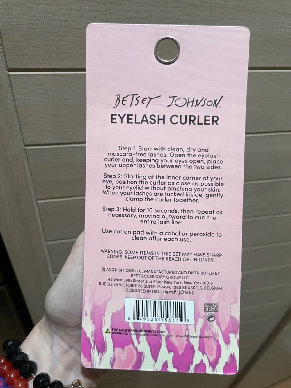 Betsey Johnson Eyelash Curler - Picture 3 of 3